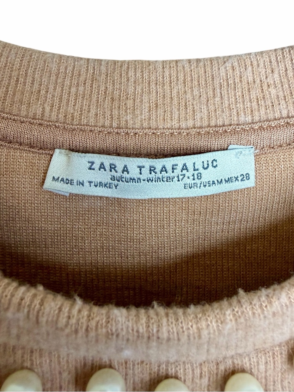 Zara Trafaluc Pearl Embellished Crop Top - Size Medium - Picture 4 of 7